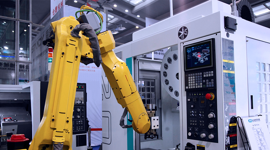 Application of industrial control equipment in the field of intelligent manufacturing